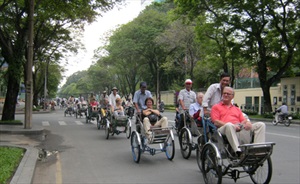 Những Hoạt Động Phải Biết Khi Du Lịch Tại Việt Nam