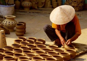 Exploring Hoi An Pottery And Lantern Making